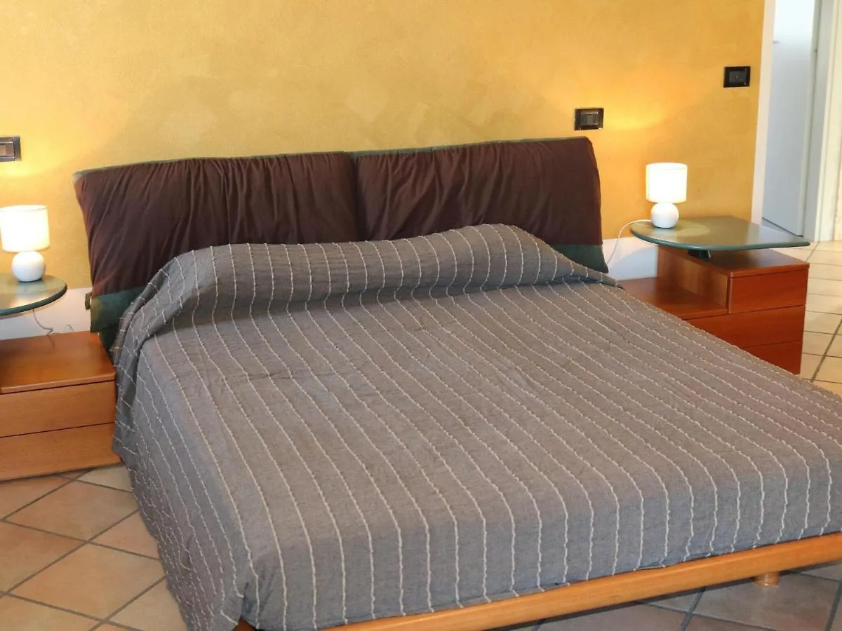 Holiday home Tranquility In The Center Of Lazise, Neraby The Lake